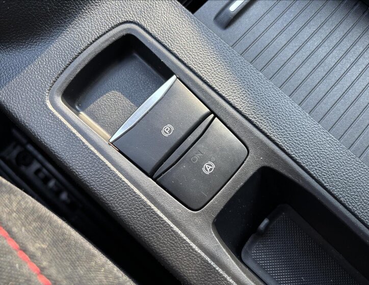 Ford Focus Kombi 999,0 92 kw