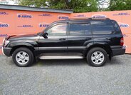 Toyota Land Cruiser 4