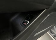 Audi A8 Sedan / Limuzína 3,0 l 190 kw