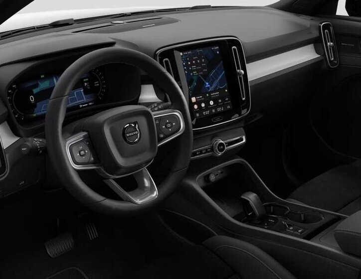 Volvo XC40 SUV / Terénní 2,0 l 145 kw