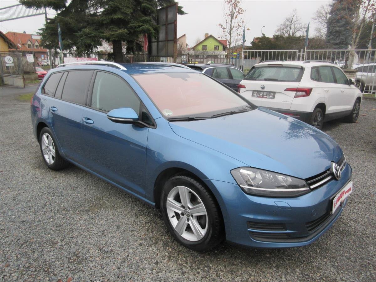 Volkswagen Golf Kombi 2,0 l 110 kw