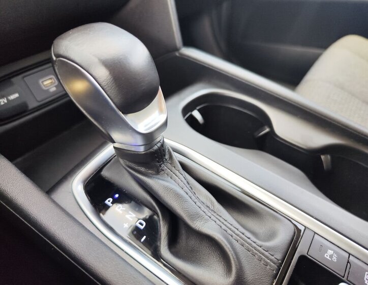 Hyundai Santa Fe SUV / Terénní 2,2 l 142 kw