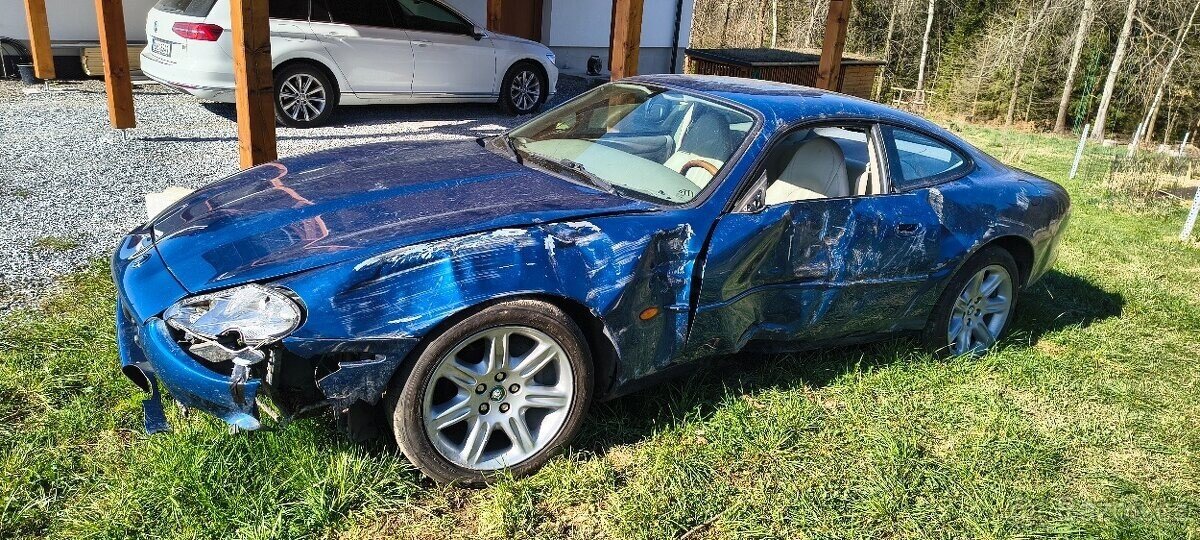 Jaguar XK8 Kupé 0,0 0