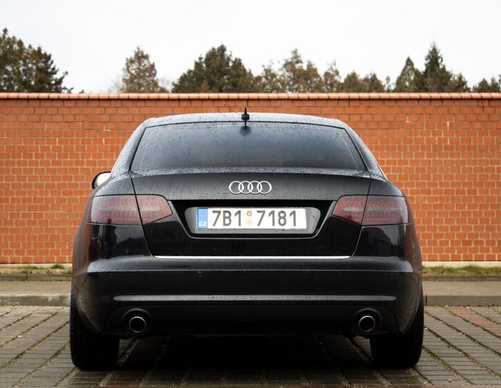 Audi A6 Sedan 3,0 l 176 kw