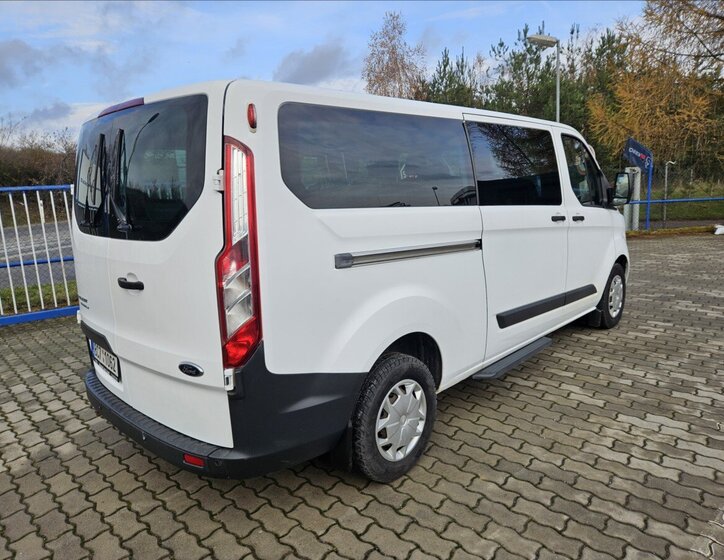Ford Transit Custom 4