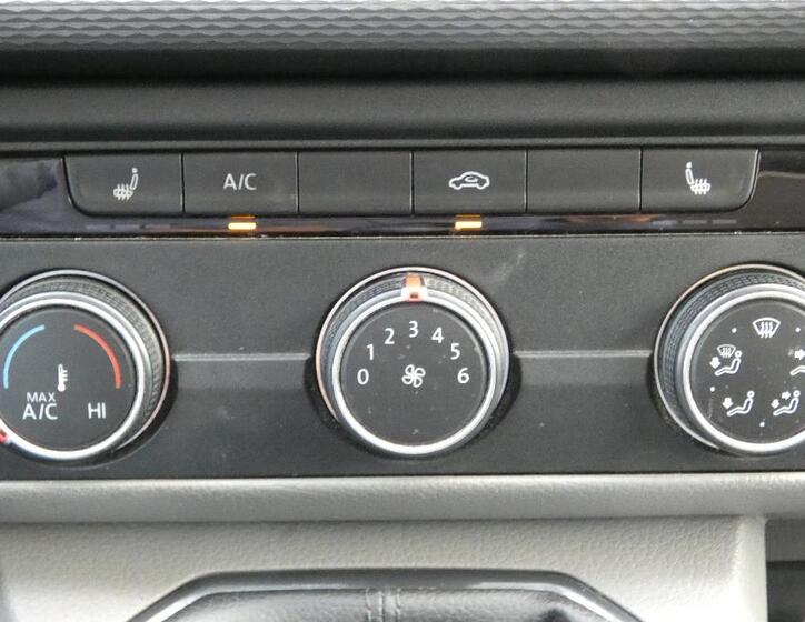 Volkswagen Transporter 14