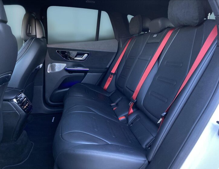 Mercedes-Benz EQE 11