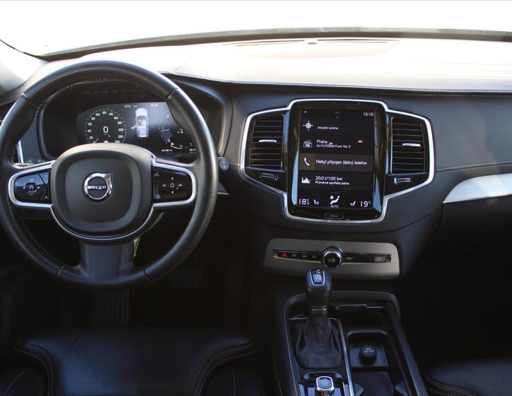 Volvo XC90 18