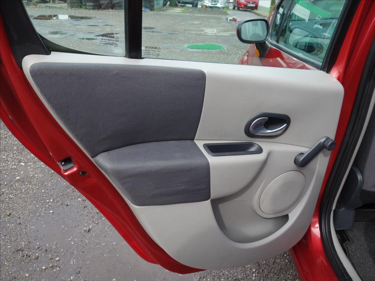 Renault Modus Hatchback 1,5 l 60 kw