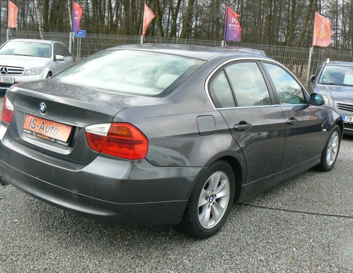 BMW Řada 3 Ostatní 2,5 l 160 kw