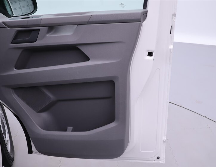 Volkswagen Transporter Skříň 2,0 l 66 kw