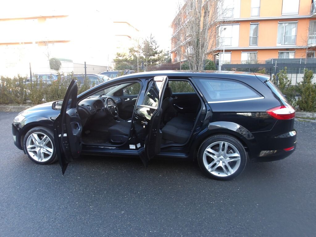 Ford Mondeo Kombi 2,0 l 103 kw
