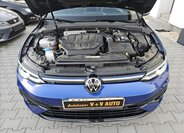 Volkswagen Golf Kombi 2,0 l 235 kw