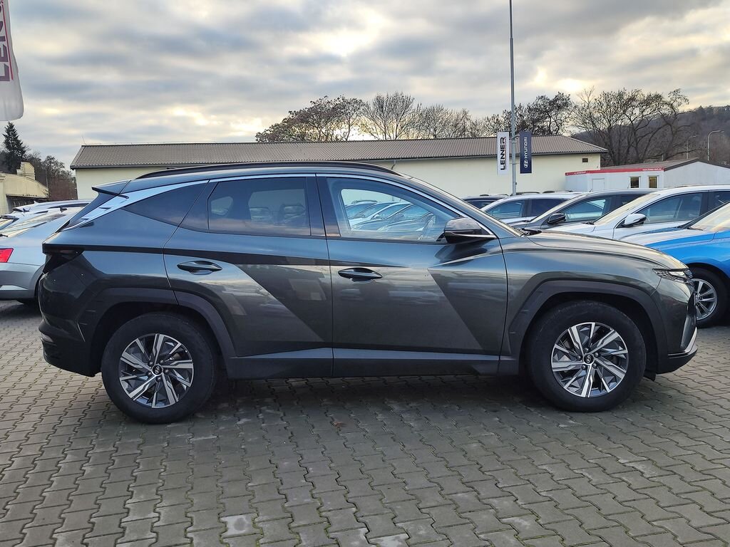Hyundai Tucson SUV 1,6 l 110 kw