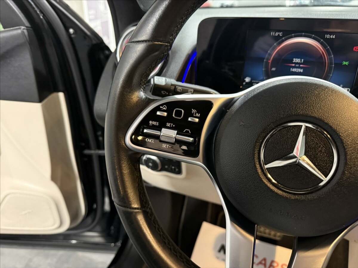 Mercedes-Benz GLB SUV / Terénní 2,0 l 110 kw