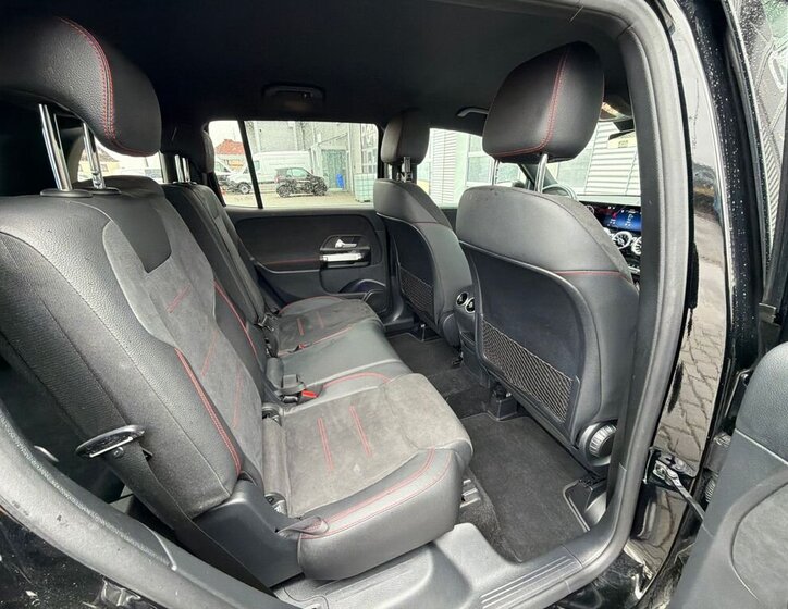 Mercedes-Benz GLB SUV / Terénní 2,0 l 110 kw