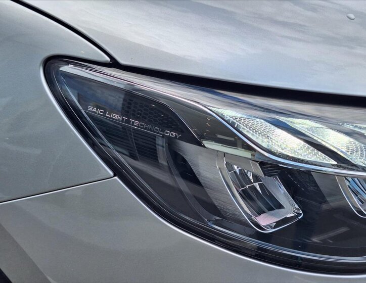 MG HS SUV / Terénní 1,5 l 119 kw