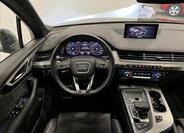 Audi Q7 5