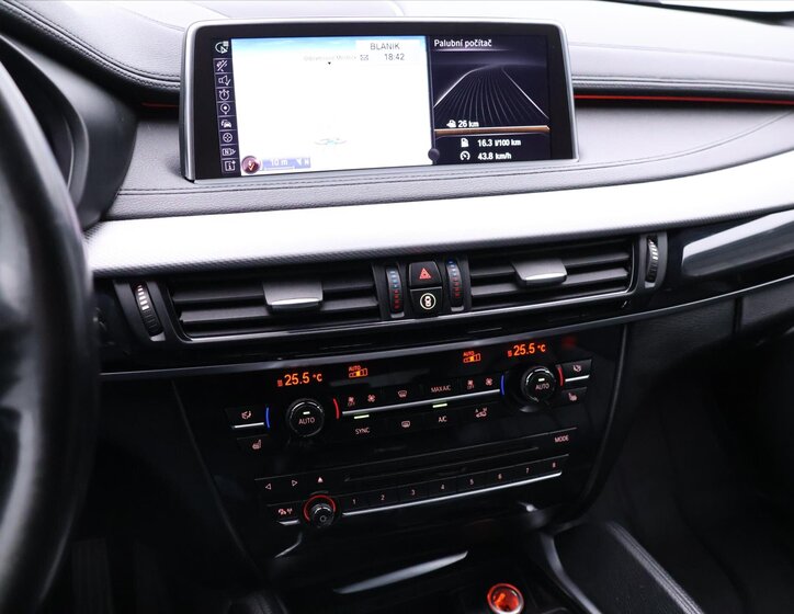 BMW X6 SUV / Terénní 3,0 l 190 kw