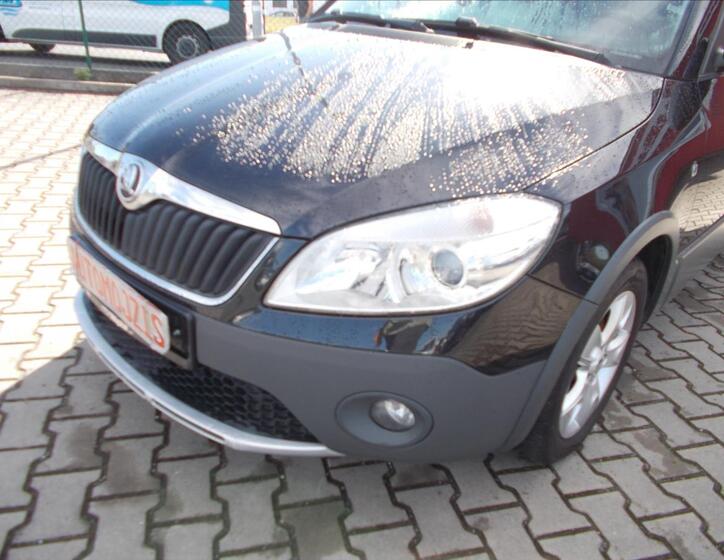 Škoda Roomster 6