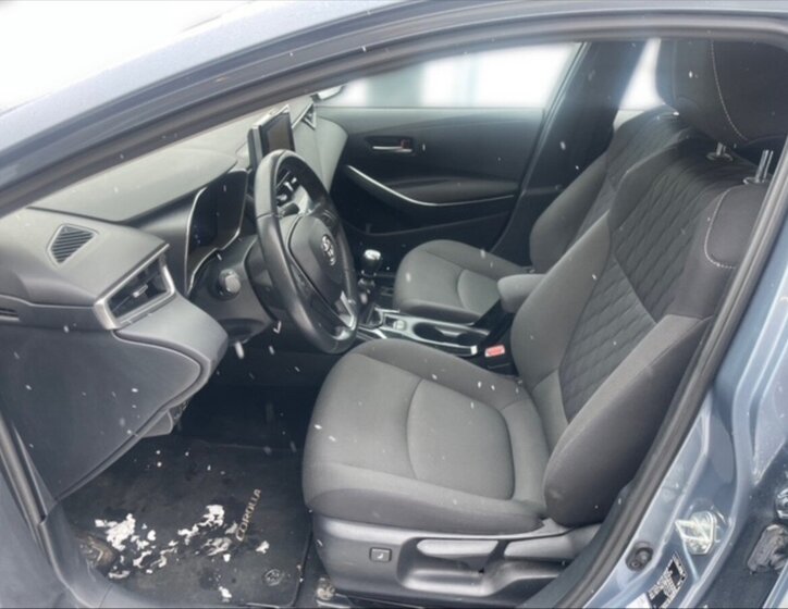 Toyota Corolla Sedan / Limuzína 1,5 l 92 kw