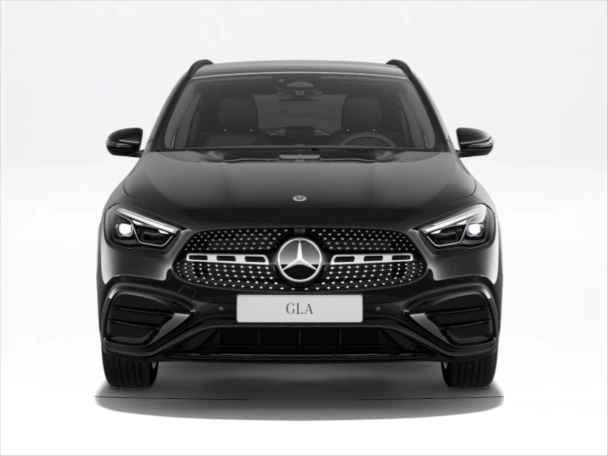 Mercedes-Benz GLA SUV / Terénní 2,0 l 110 kw