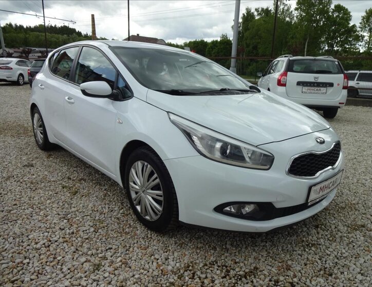 KIA Ceed 9