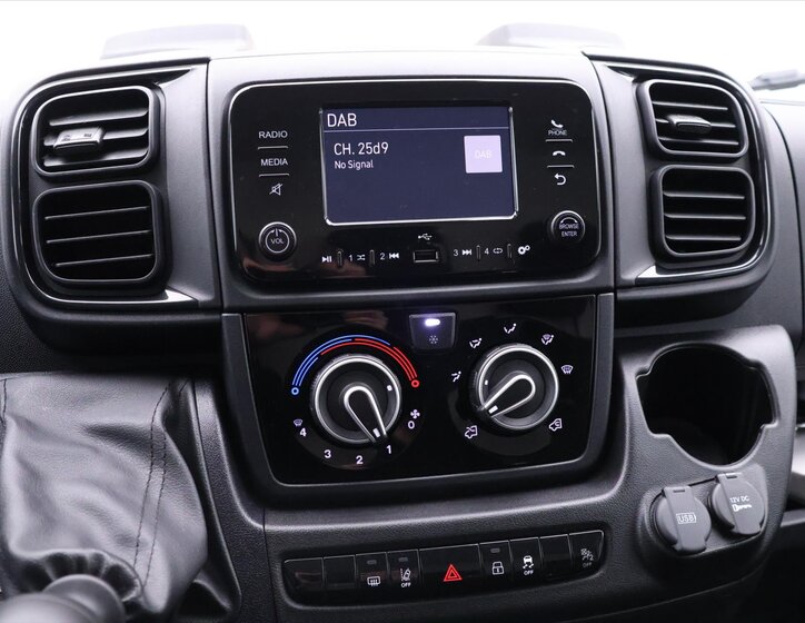 Toyota Proace Max Skříň 2,2 l 88 kw