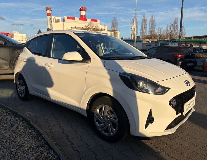 Hyundai i10 Hatchback 998,0 49 kw