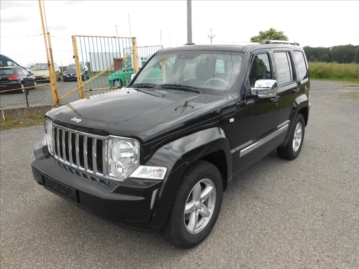 Jeep Cherokee SUV 3,7 l 151 kw