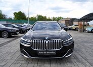 BMW Řada 7 Sedan / Limuzína 4,4 l 390 kw