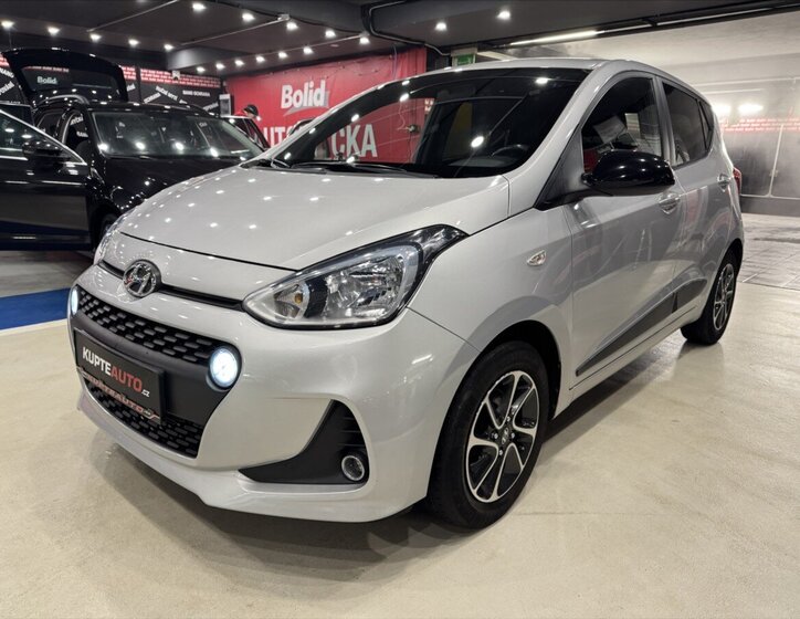 Hyundai i10 Hatchback 1,2 l 64 kw