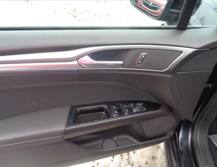 Ford Mondeo Kombi 2,0 l 132 kw