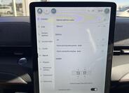 Ford Mustang Mach-E 23