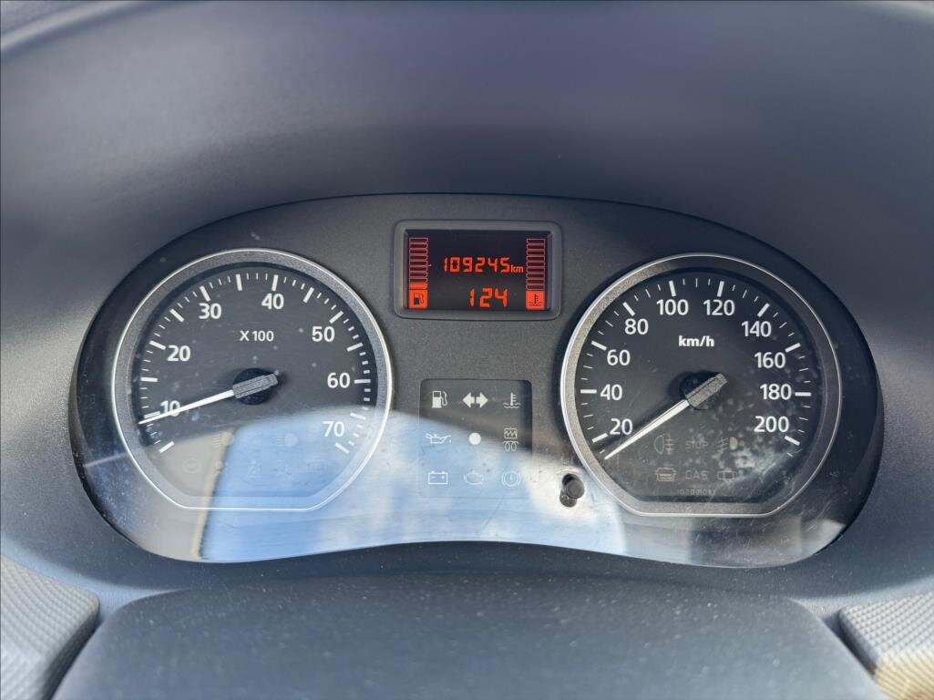 Dacia Sandero Hatchback 1,1 l 55 kw