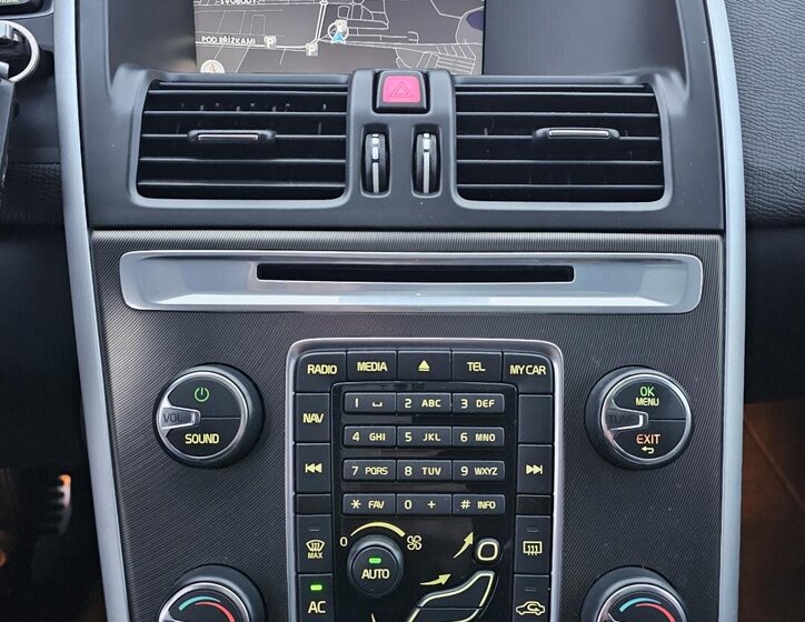 Volvo XC60 SUV 3,0 l 224 kw