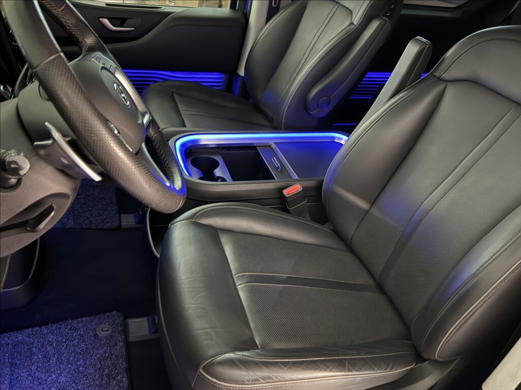 Hyundai Staria MPV 2,2 l 130 kw