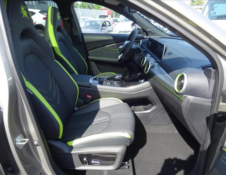 Dongfeng T5 EVO EV 14