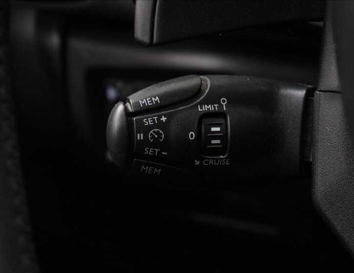 Citroën C5 Aircross SUV 1,6 l 133 kw