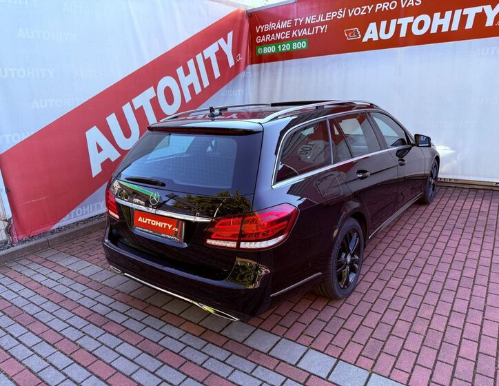 Mercedes-Benz Třídy E 7