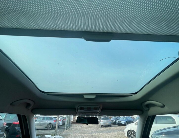 Škoda Roomster MPV 1,6 l 77 kw