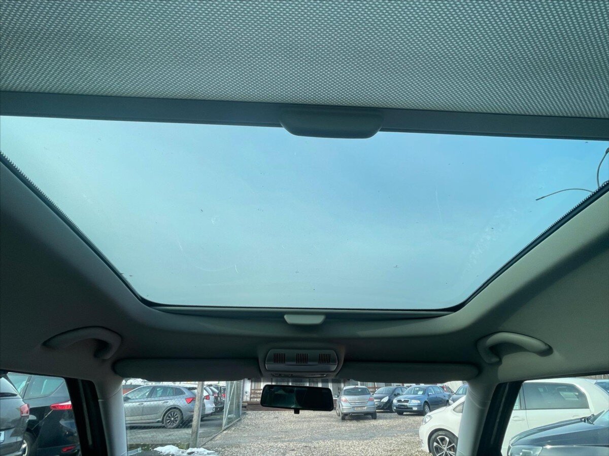 Škoda Roomster MPV 1,6 l 77 kw