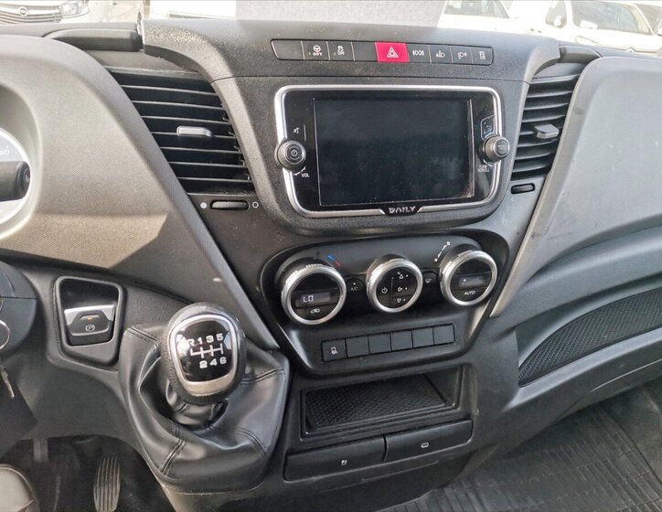 Iveco Daily Valník 3,0 l 129 kw