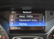 Ford Kuga SUV / Terénní 2,0 l 110 kw