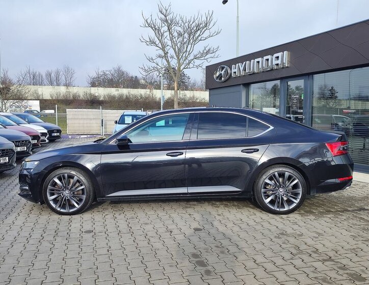 Škoda Superb Liftback 2,0 l 206 kw