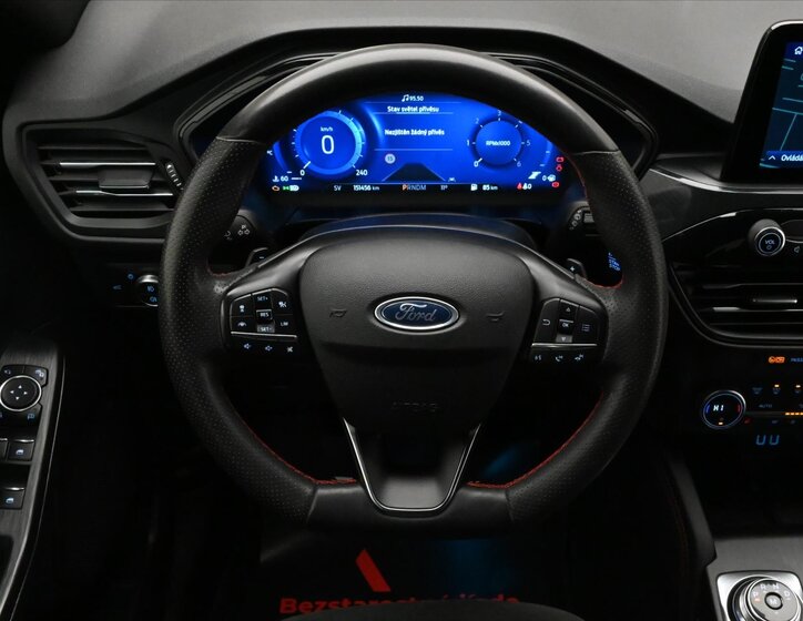 Ford Kuga SUV 2,0 l 140 kw