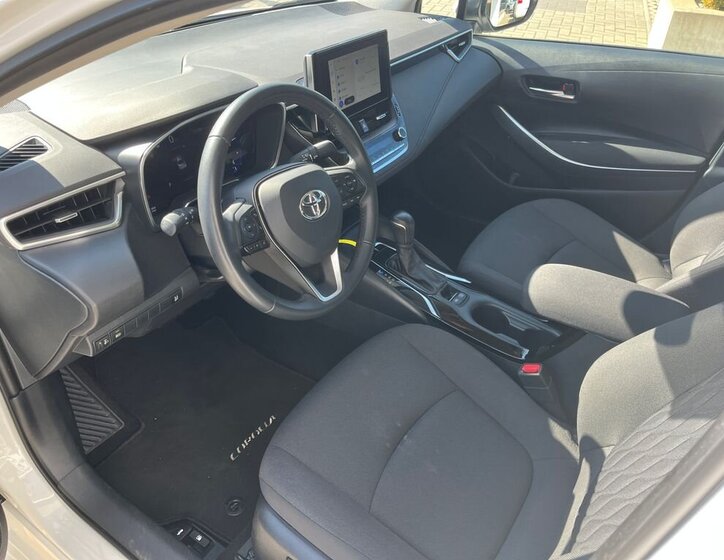 Toyota Corolla Sedan / Limuzína 1,5 l 92 kw