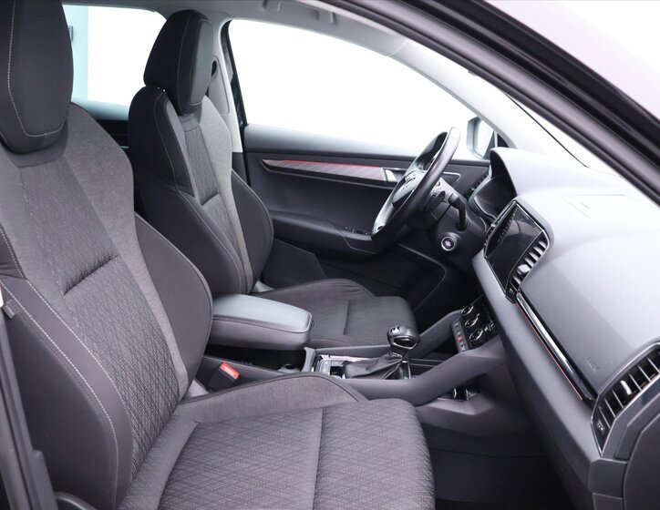 Škoda Karoq SUV / Terénní 2,0 l 110 kw