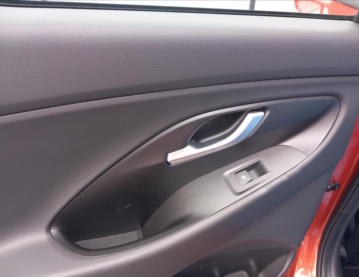 Hyundai i30 Hatchback 1,5 l 103 kw