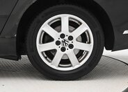 Volkswagen Passat Kombi 1,6 l 77 kw